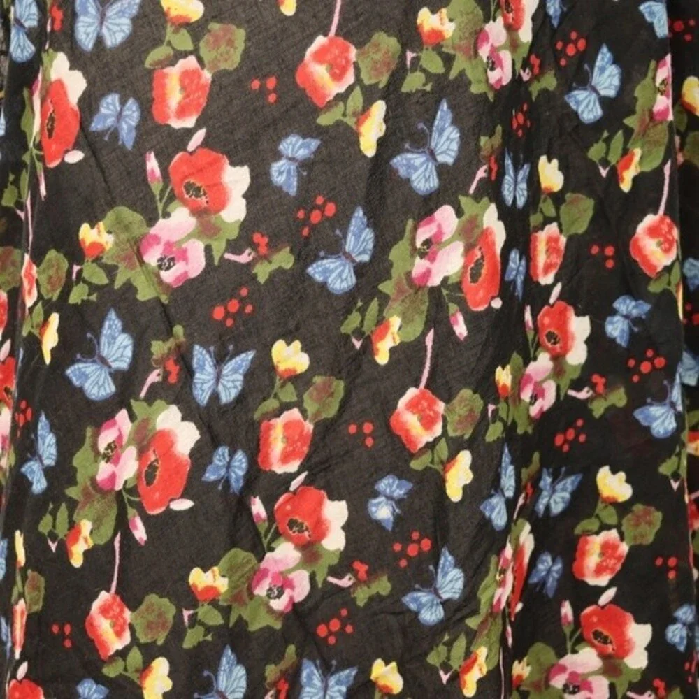 N/A black floral